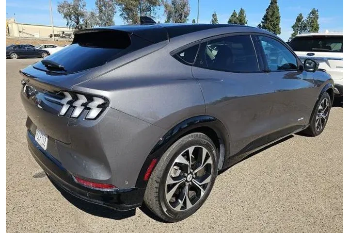 $27800 : Ford Mustang Mach-E 2023 Pre image 2