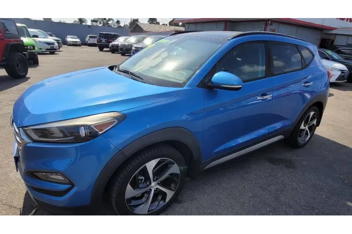 $11995 : 2017 Tucson Limited image 7