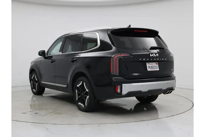$34998 : Kia Telluride 2023 AWD EX 4d image 2