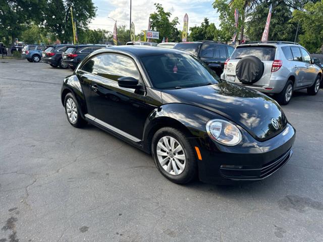 $9830 : 2013 Beetle 2.5L Entry PZEV image 4