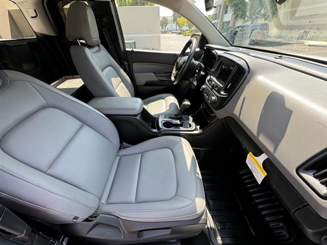 2019 Colorado 2WD Ext Cab 128 image 10