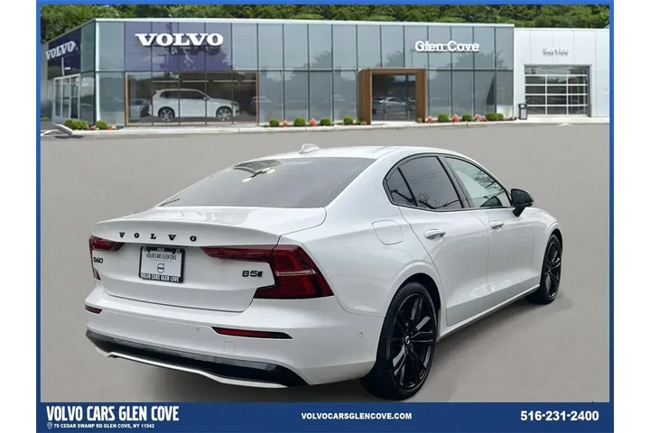 $35500 : Volvo S60 2024 AWD B5 Plus B image 5