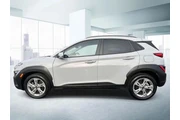 $18888 : Hyundai KONA 2023 AWD SEL 4d thumbnail