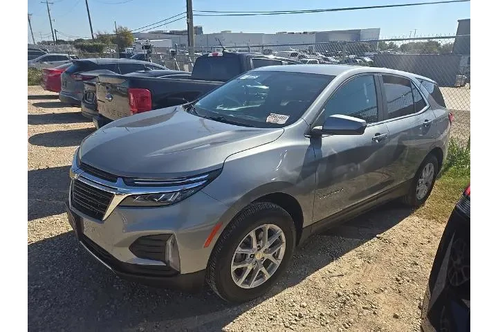 $22321 : Chevrolet Equinox 2024 4x4 L image 1