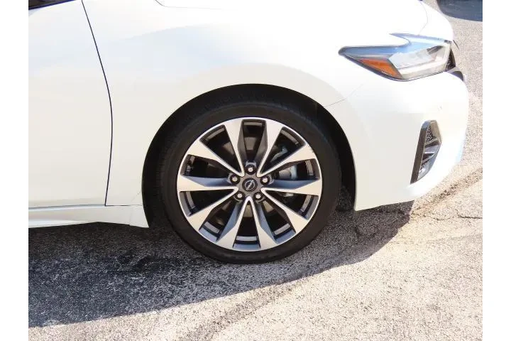 $31999 : Nissan Maxima 2023 3.5 Plati image 9