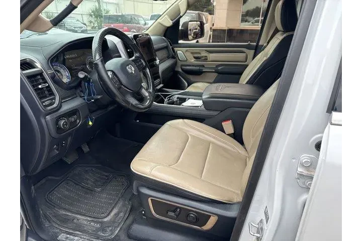 $33791 : Ram 1500 2021 4x4 Limited 4d image 4