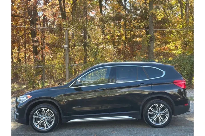 $12990 : 2017 BMW X1 xDrive28i image 5