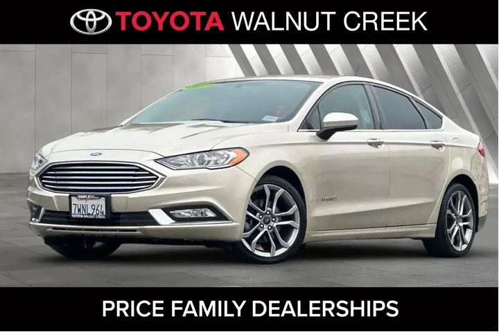 $10200 : Ford Fusion Hybrid 2017 SE 4 image 1
