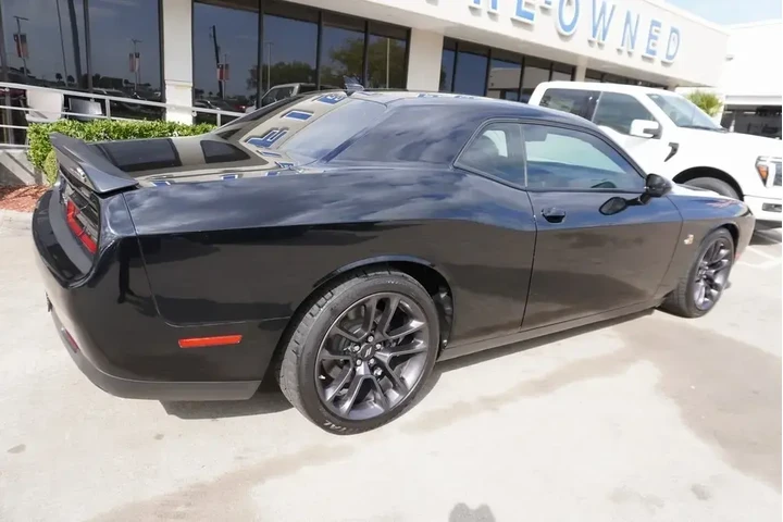 $37888 : Dodge Challenger 2021 R/T Sc image 6