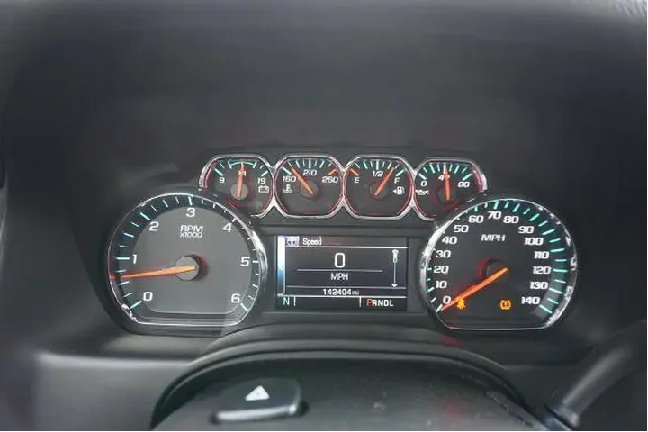 $17588 : Chevrolet Tahoe 2019 4x2 LS image 9