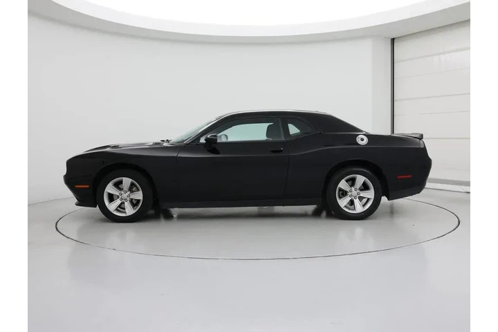 $23998 : Dodge Challenger 2023 SXT 2d image 3