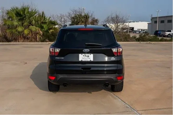 $12686 : Ford Escape 2018 SE 4dr SUV image 3