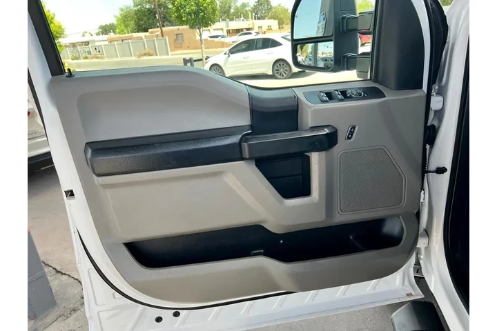 2020 F-350 SD XL Crew Cab Lon image 10