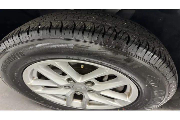 $23962 : Jeep Grand Cherokee L 2022 4 image 9