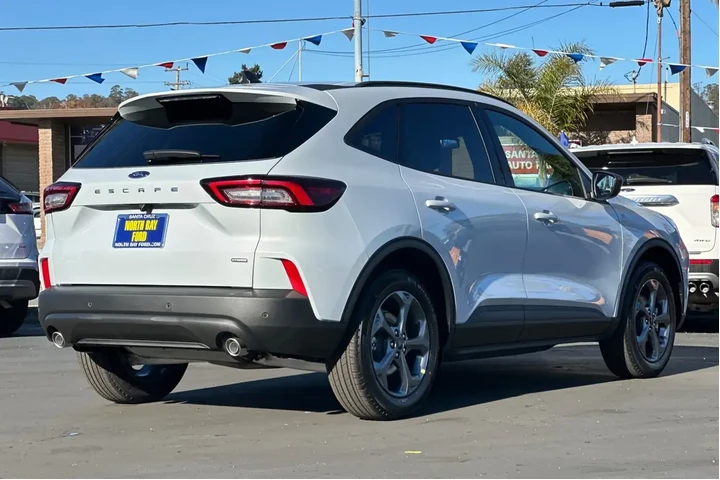 $33500 : Ford Escape Hybrid 2025 ST-L image 3