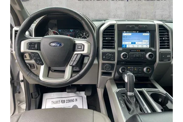 $32000 : Ford F-150 2018 4x4 Lariat 4 image 9