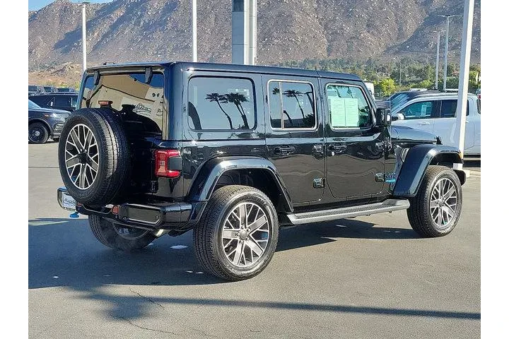 $33000 : Jeep Wrangler Unlimited 2022 image 2