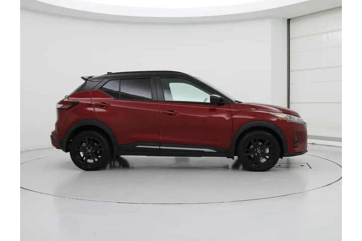 $22998 : Nissan Kicks 2024 SR 4dr Cro image 7