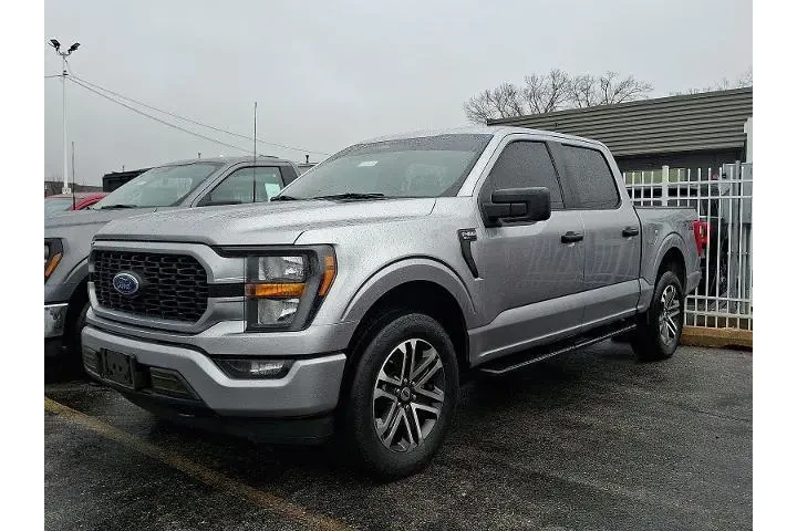 $39565 : Ford F-150 2023 4x4 XL 4dr S image 3