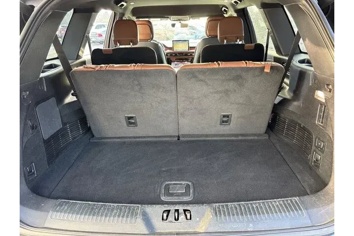 $26985 : Lincoln Aviator 2020 Reserve image 9