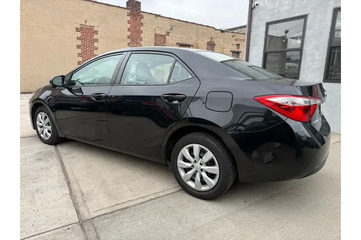 $14359 : 2015 Corolla LE Plus CVT image 3