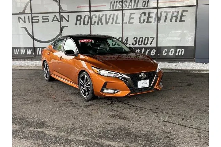 Nissan Sentra 2023 SR 4dr Se image 2
