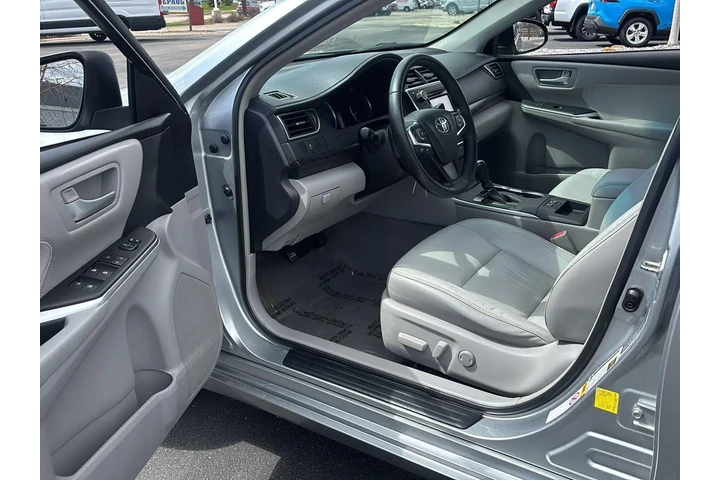 $18888 : 2015 Camry XLE image 2