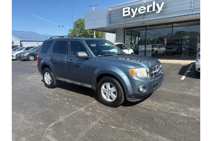 $4995 : Ford Escape 2010 XLT 4dr SUV image 2