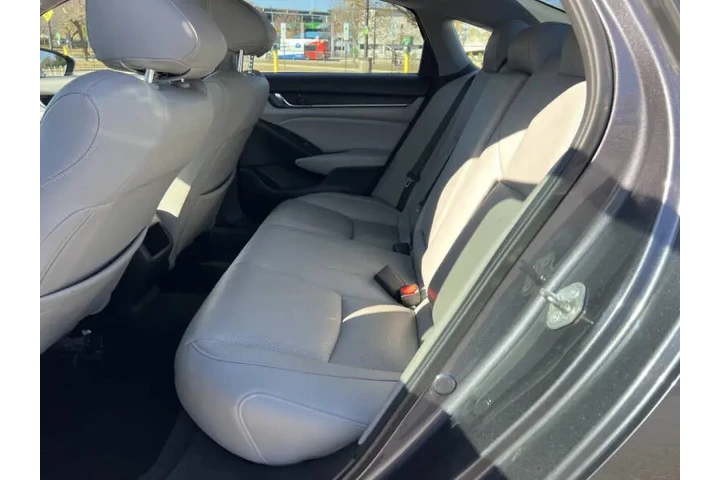 $12900 : 2018 Accord LX image 10