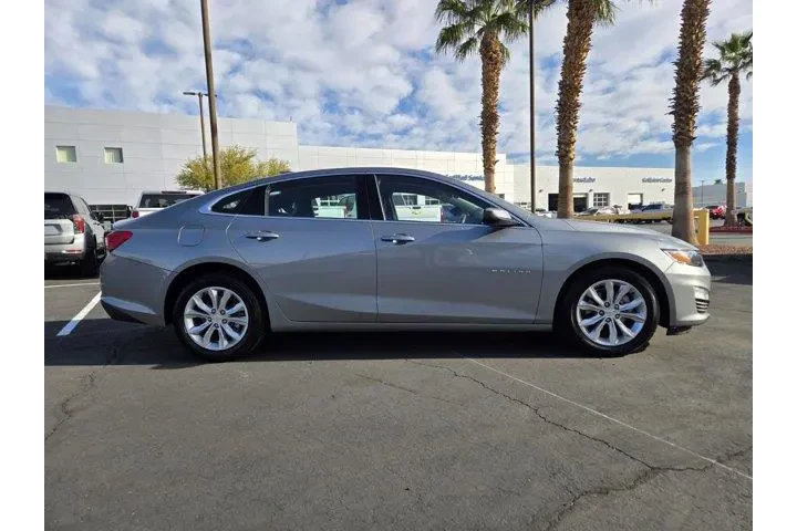 $19991 : Chevrolet Malibu 2024 LT 4dr image 7