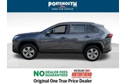 $27495 : Toyota RAV4 2023 AWD XLE 4dr thumbnail