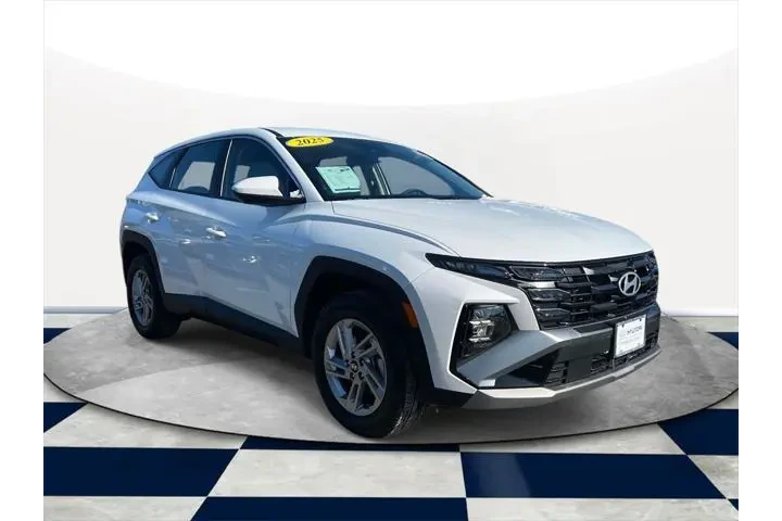 $30500 : Hyundai TUCSON 2025 AWD SE 4 image 1