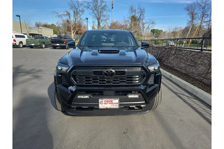 $39995 : Toyota Tacoma 2024 4x4 TRD S image 2