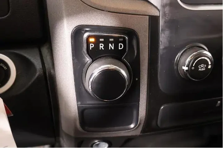 $19115 : Ram 1500 Classic 2022 4x2 Tr image 7