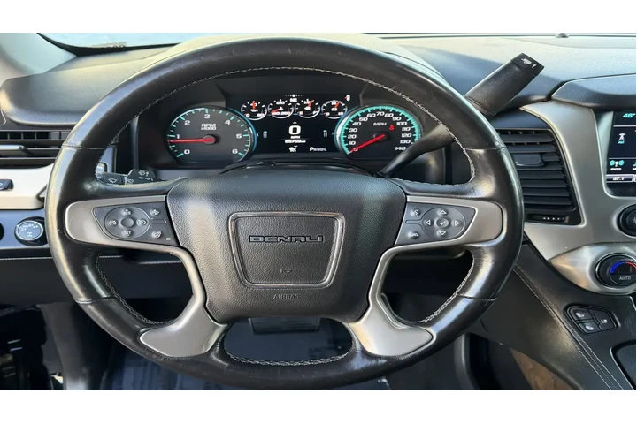 $36995 : GMC Yukon 2018 4x4 Denali 4d image 9