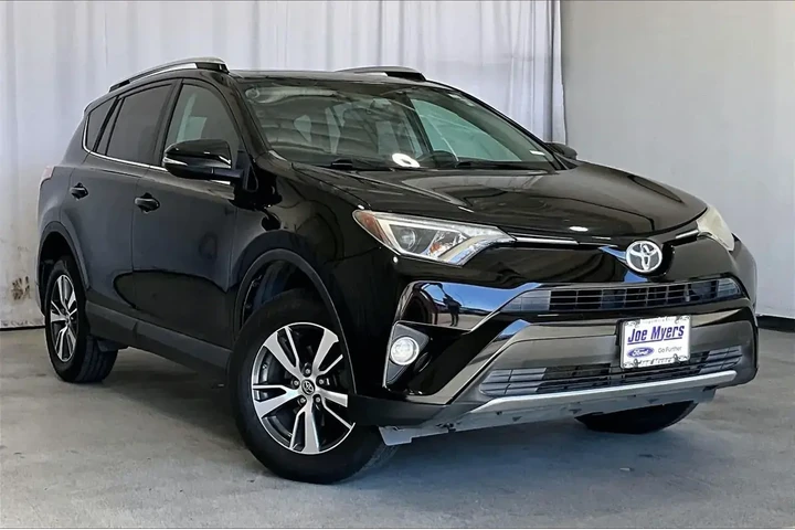 $15995 : Toyota RAV4 2016 XLE 4dr SUV image 1