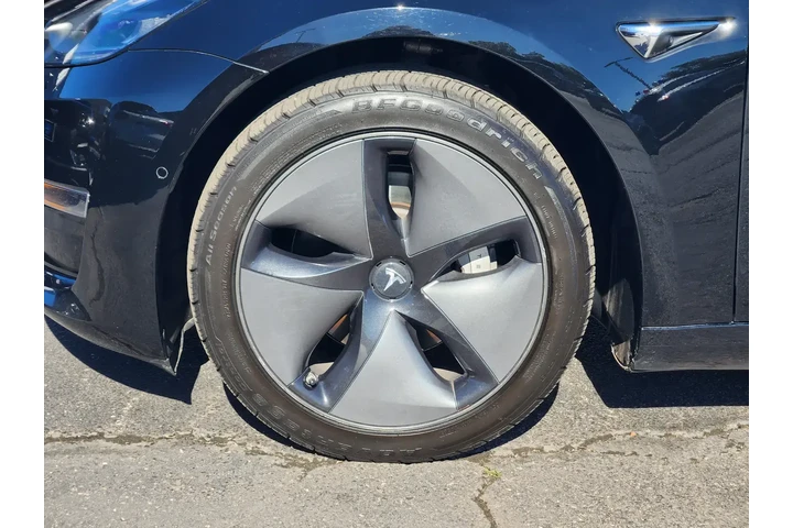 $21759 : Tesla Model 3 2018 AWD Long image 10