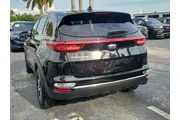 $13990 : Kia Sportage 2022 LX 4dr SUV thumbnail