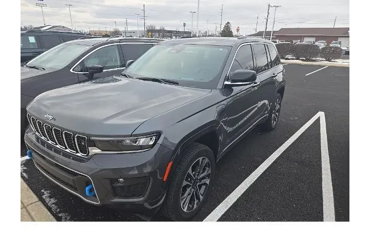 $30996 : Jeep Grand Cherokee 2022 4x4 image 2