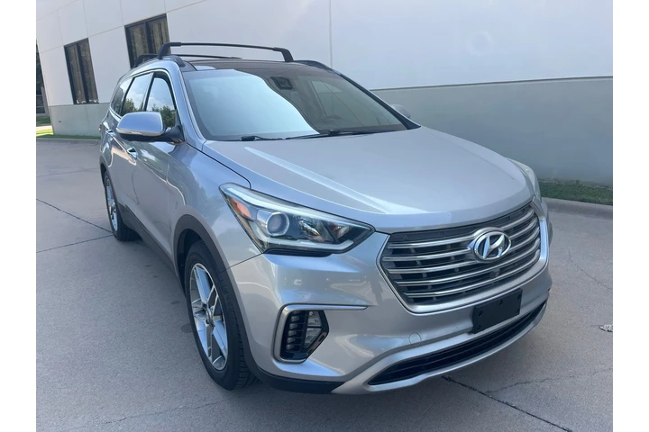 $11995 : 2017 Santa Fe SE Ultimate image 2