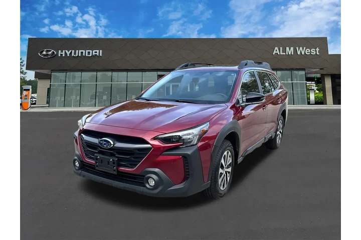 $29820 : Subaru Outback 2025 AWD Prem image 1