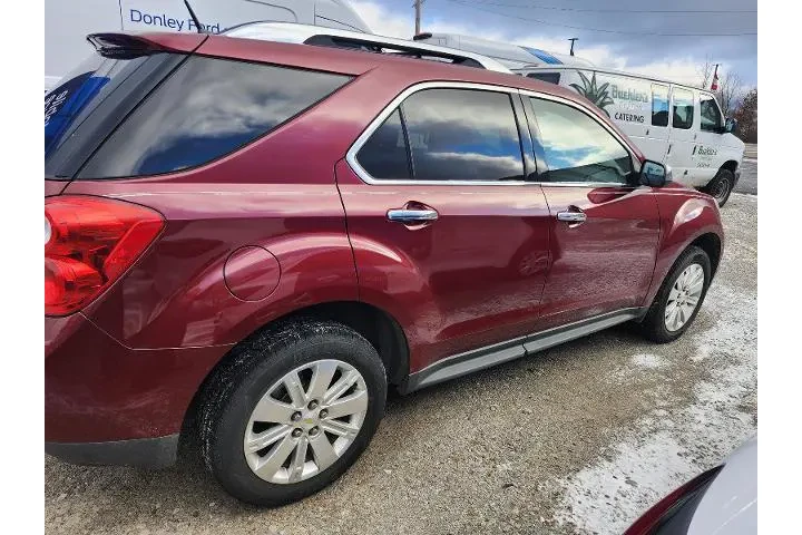 $6399 : Chevrolet Equinox 2010 LT 4d image 6