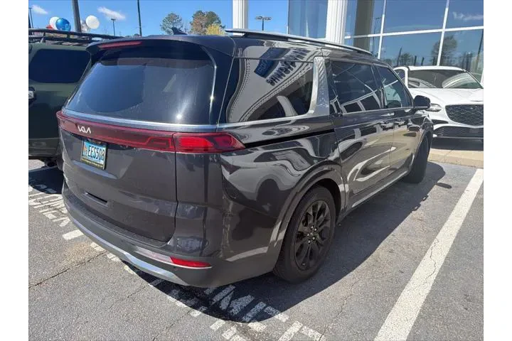 $37631 : Kia Carnival 2024 SX Prestig image 5