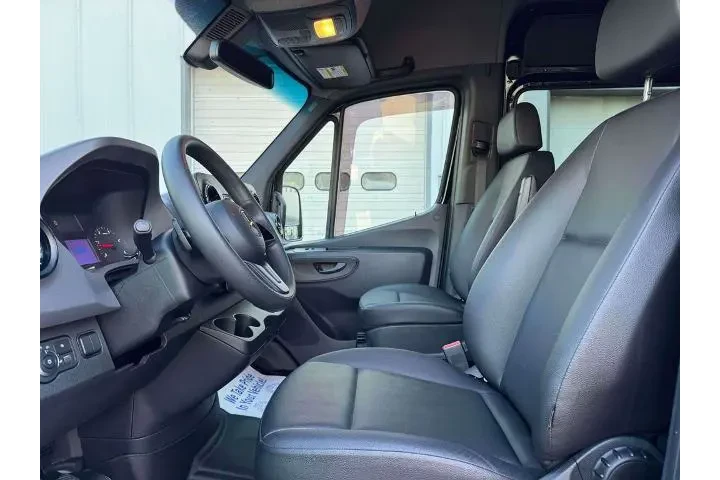 $34777 : Mercedes-Benz Sprinter 2019 image 8