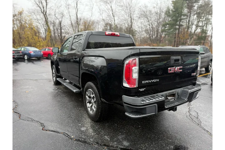 $22999 : 2015 GMC Canyon SLE image 9