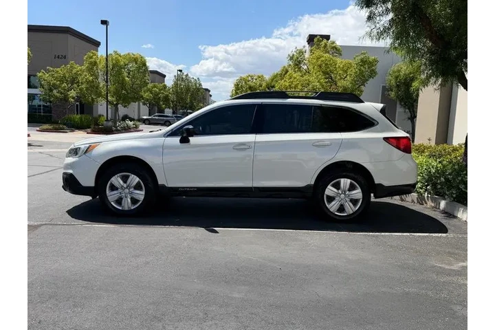 2016 Outback 2.5i image 5