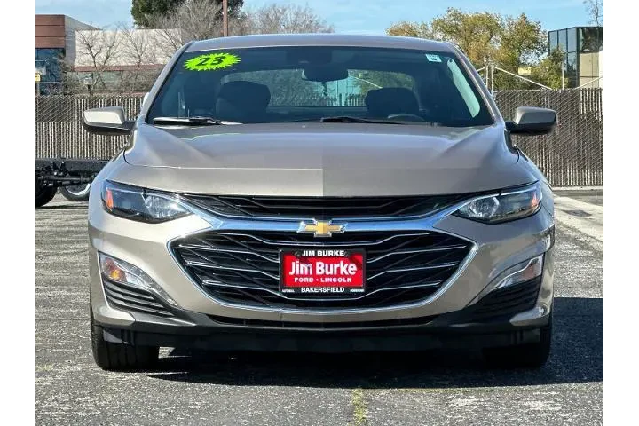 $18990 : Chevrolet Malibu 2023 LT 4dr image 8