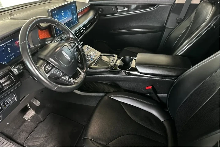 $34900 : Lincoln Nautilus 2022 AWD Re image 9