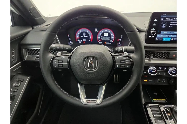 $34998 : Acura Integra 2025 4dr Liftb image 10