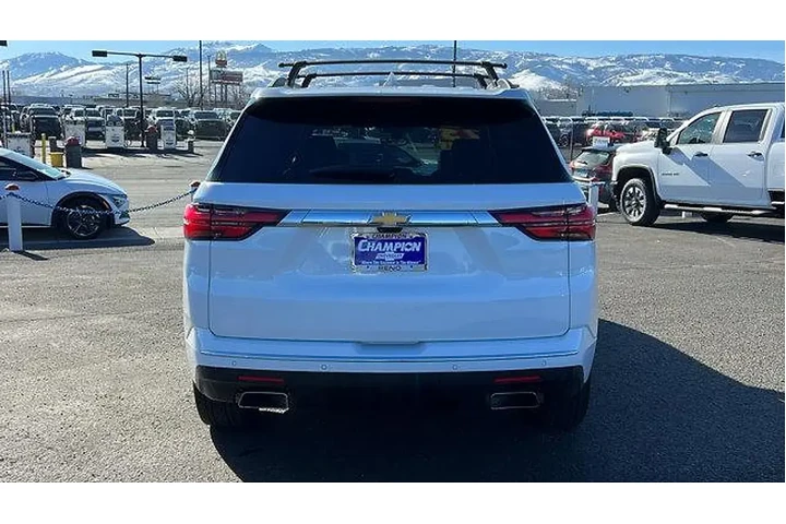 $39984 : Chevrolet Traverse 2023 4x4 image 6